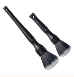 Soft Detailing Brushes for Interior